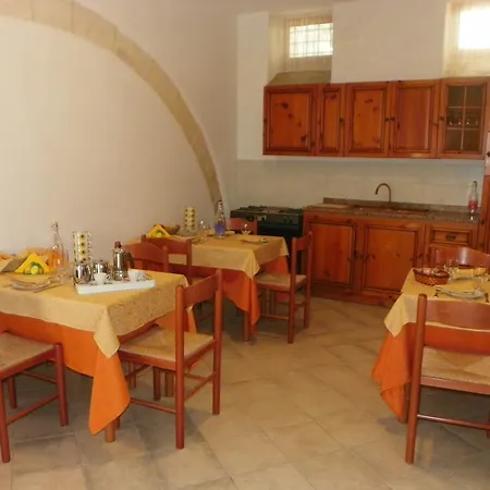Bed & Breakfast Cloris Noto