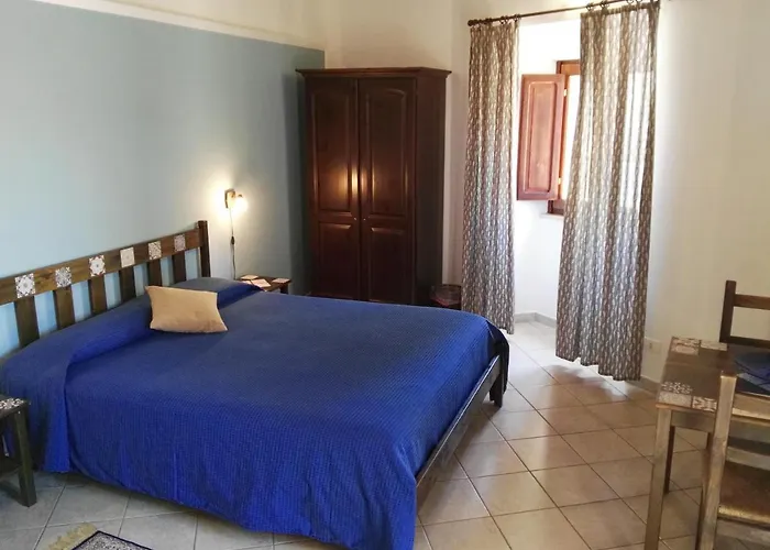 克里奥斯旅馆 住宿加早餐酒店 3*