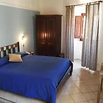 Cloris فندق مبيت وإفطار 3*
