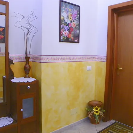 Cloris Oda ve Kahvaltı 3*