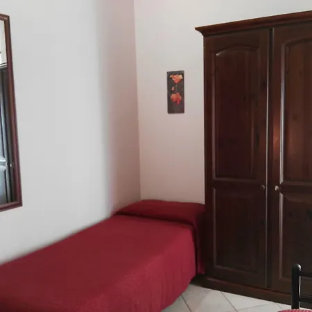 Oda ve Kahvaltı Cloris Noto