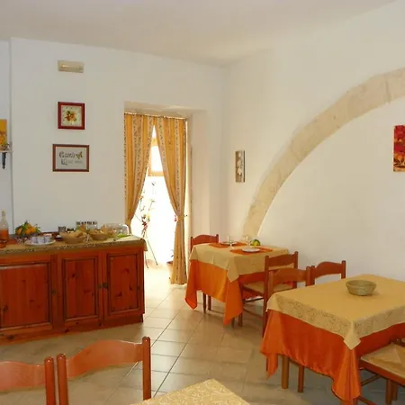 Bed & Breakfast Cloris Noto